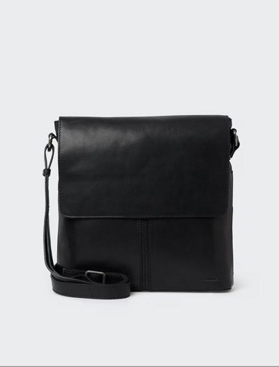 Oslo Shoulder Bag käsilaukku, Musta