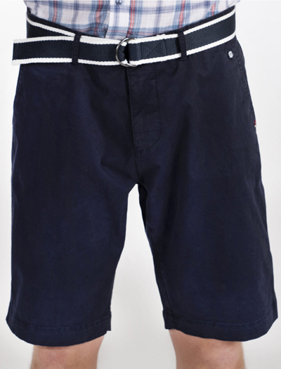 Belted Bermuda shorts, Tummansininen